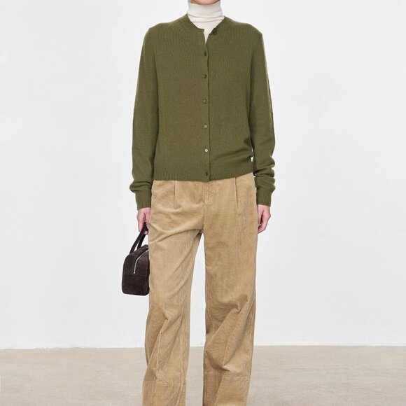 CHICJOC Italian Fine Cashmere Cardigan Clean Fit size 40 in Olive Green - Picture 6 of 11